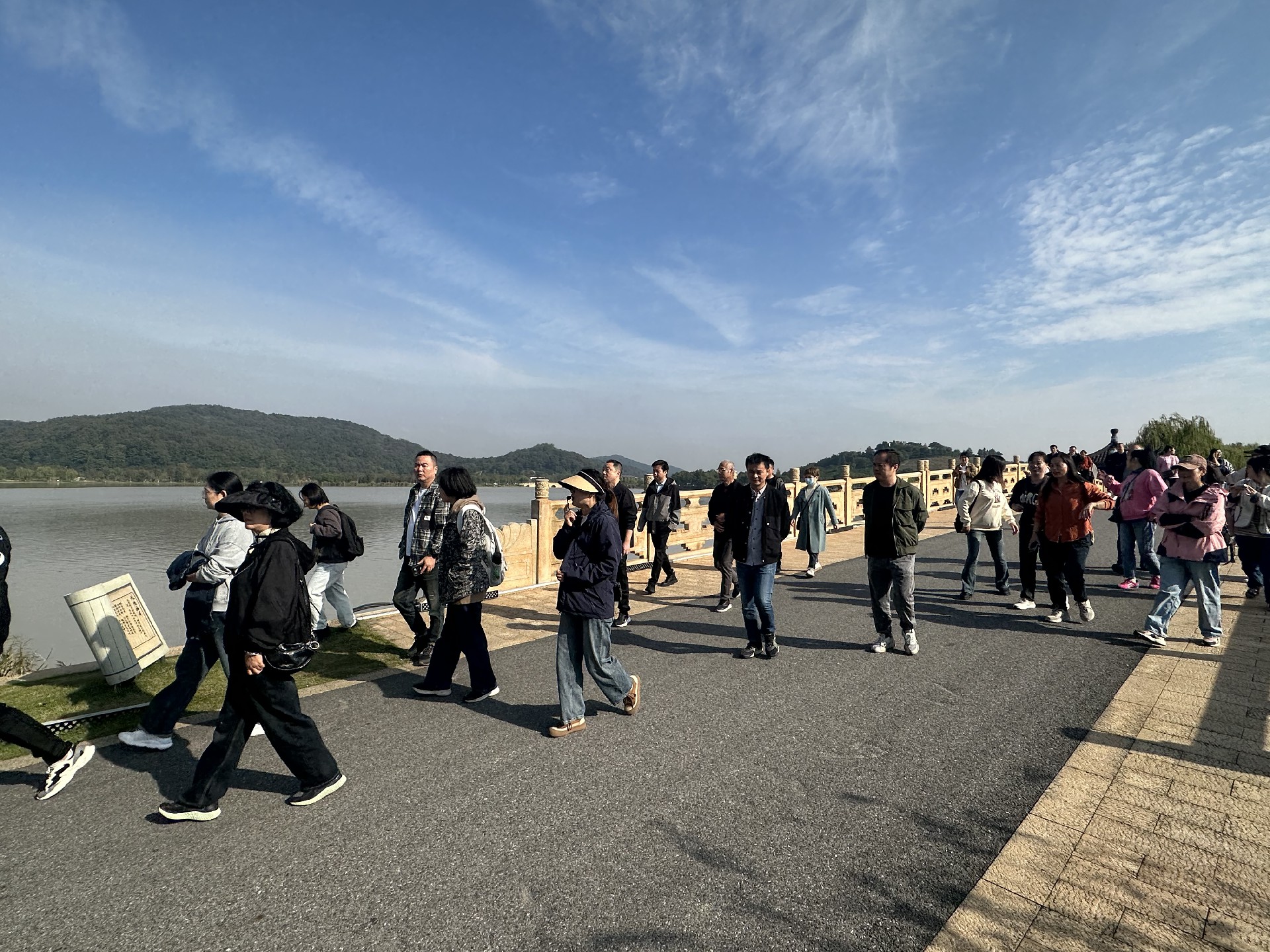 下桥.jpg